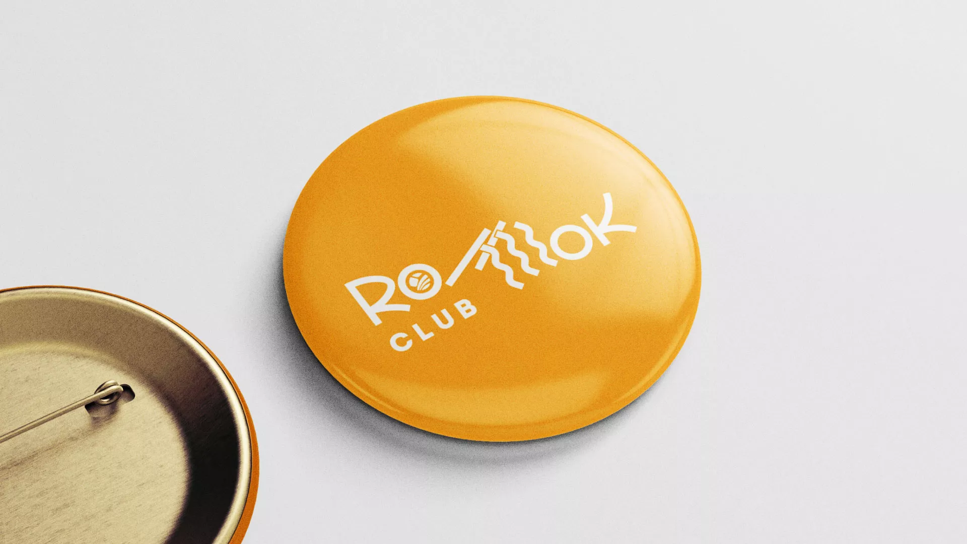 Создание логотипа суши-бара «Roll Wok Club» в Корсакове